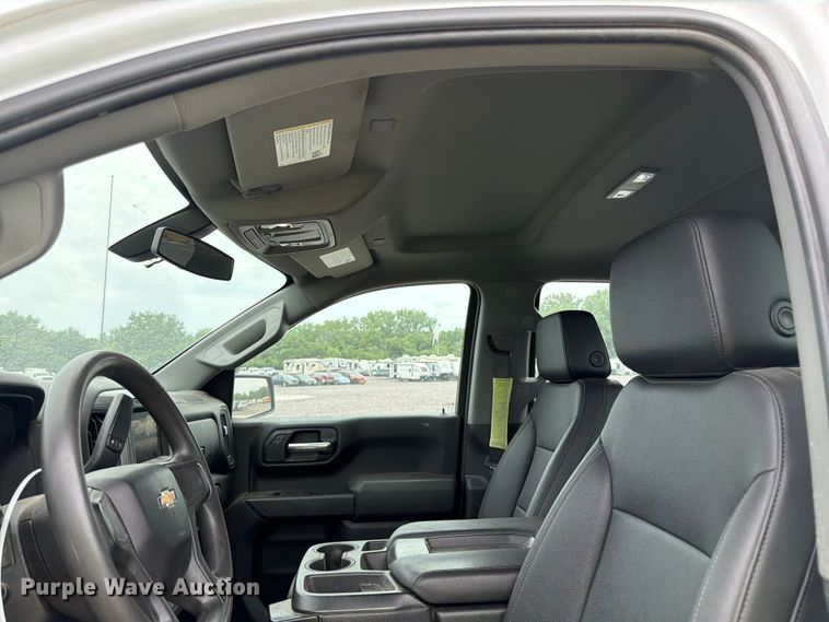 image for item YA3290 2022 Chevrolet Silverado 1500 Ext. Cab pickup truck