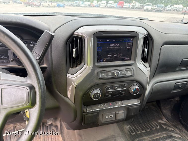 image for item YA3290 2022 Chevrolet Silverado 1500 Ext. Cab pickup truck