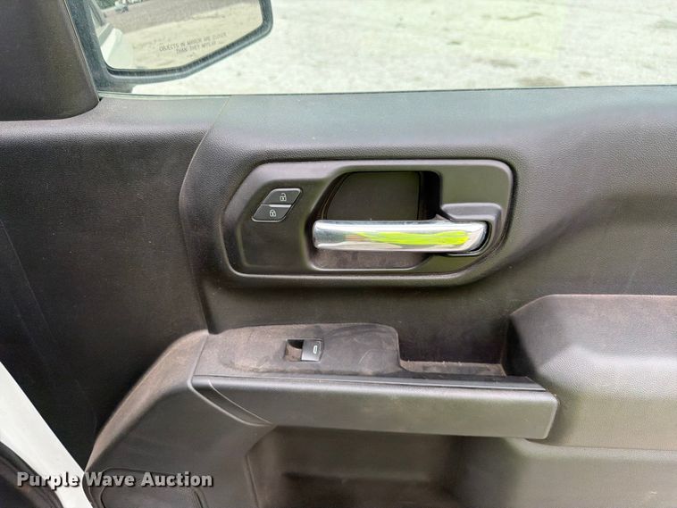 image for item YA3290 2022 Chevrolet Silverado 1500 Ext. Cab pickup truck