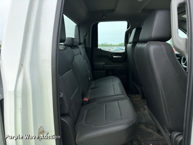 image for item YA3290 2022 Chevrolet Silverado 1500 Ext. Cab pickup truck