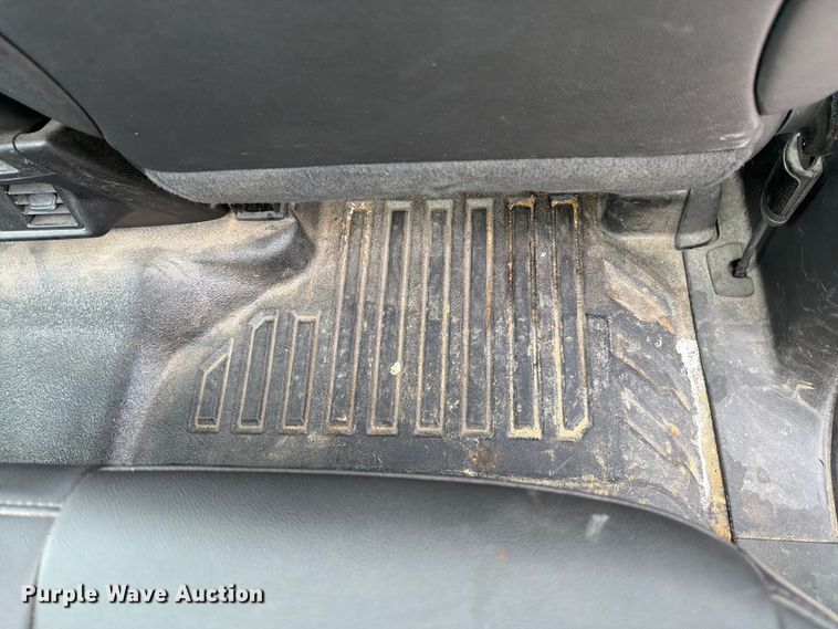 image for item YA3290 2022 Chevrolet Silverado 1500 Ext. Cab pickup truck