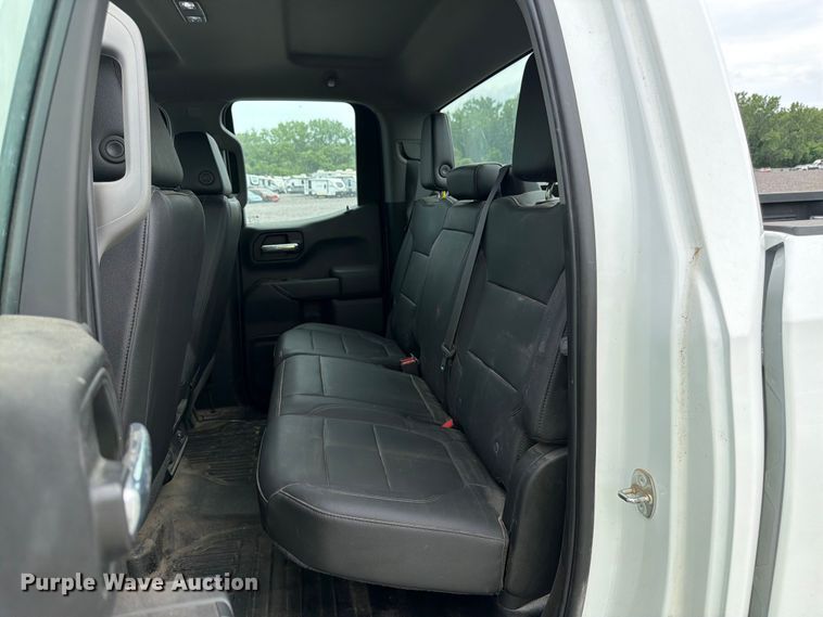 image for item YA3290 2022 Chevrolet Silverado 1500 Ext. Cab pickup truck