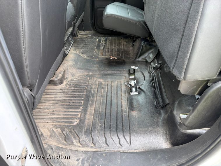 image for item YA3290 2022 Chevrolet Silverado 1500 Ext. Cab pickup truck
