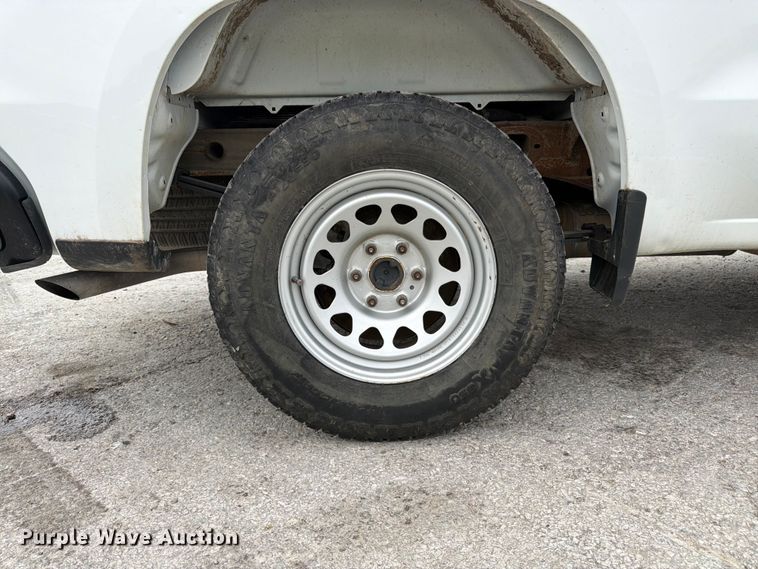 image for item YA3290 2022 Chevrolet Silverado 1500 Ext. Cab pickup truck