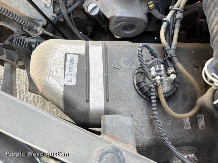 image for item YA3366 2020 Can-Am Defender utility vehicle