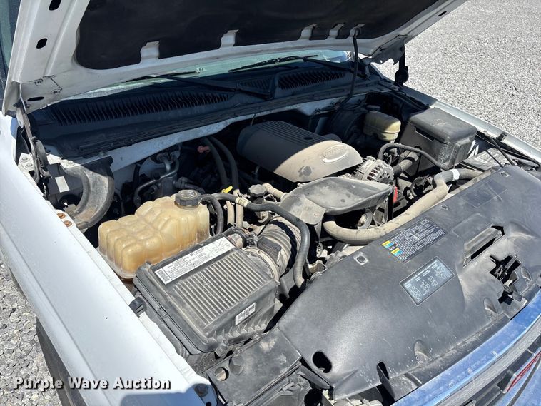 image for item YA3461 2005 GMC Sierra 1500 Crew Cab pickup truck