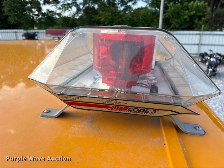 image for item YA3547 2001 Hendrickson Mobile Equipment pumper fire truck