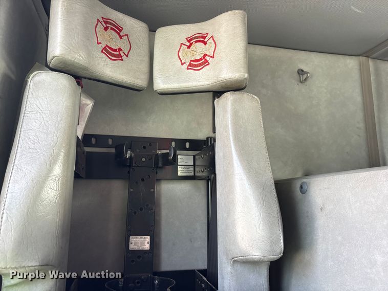 image for item YA3547 2001 Hendrickson Mobile Equipment pumper fire truck