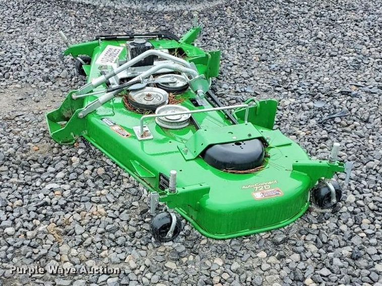 image for item YA3772 2022 John Deere 72D mower deck