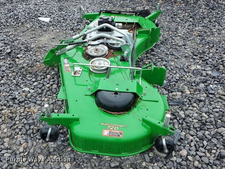 image for item YA3772 2022 John Deere 72D mower deck