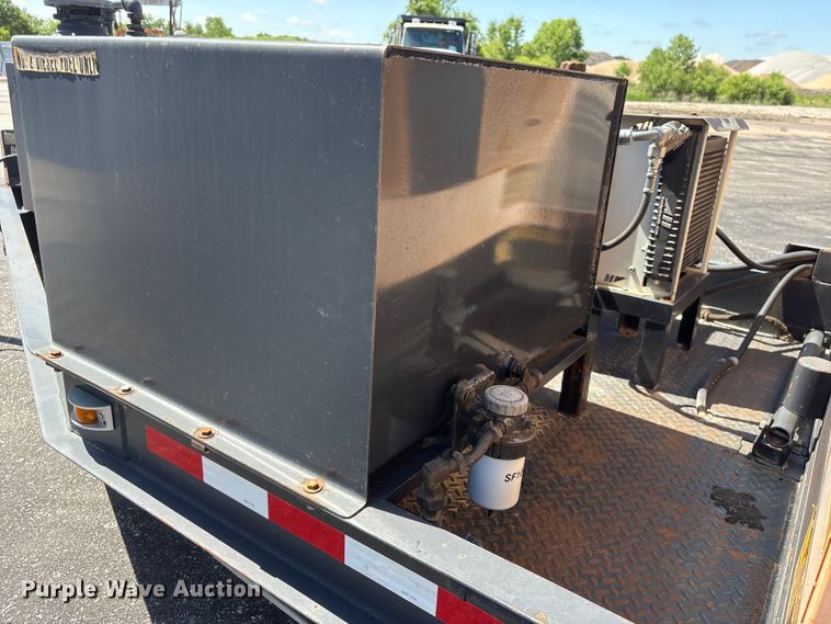 image for item DO5240 2010 KM T2 asphalt recycler