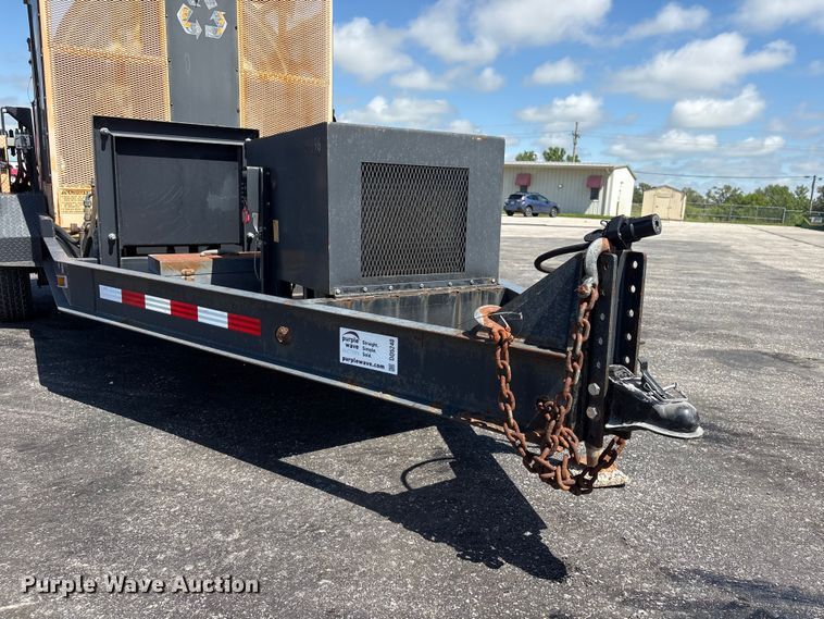 image for item DO5240 2010 KM T2 asphalt recycler