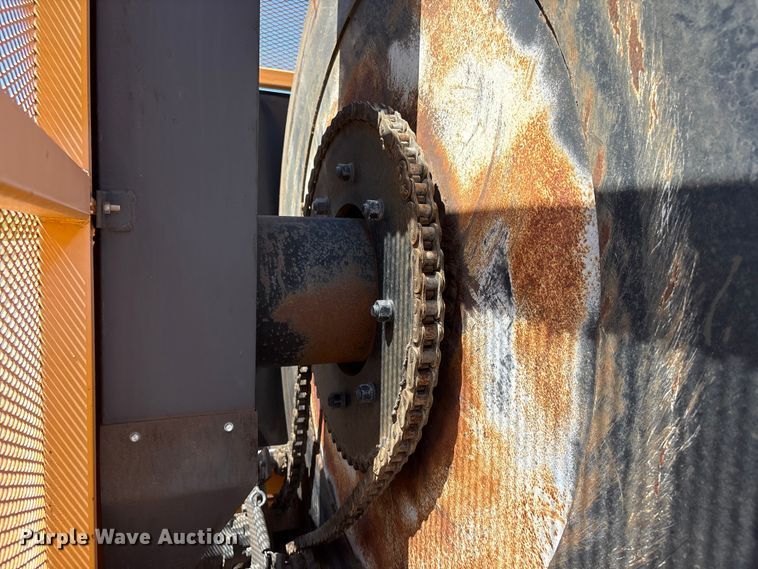 image for item DO5240 2010 KM T2 asphalt recycler