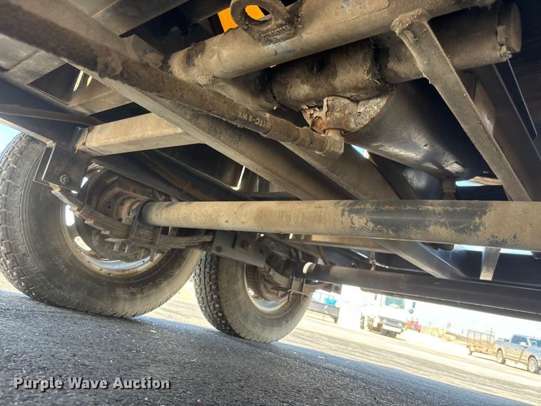 image for item DO5240 2010 KM T2 asphalt recycler