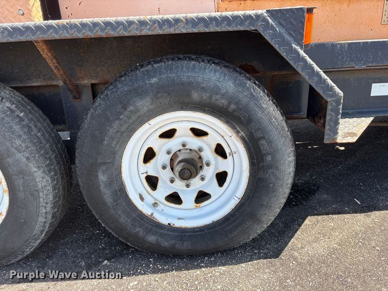 image for item DO5240 2010 KM T2 asphalt recycler