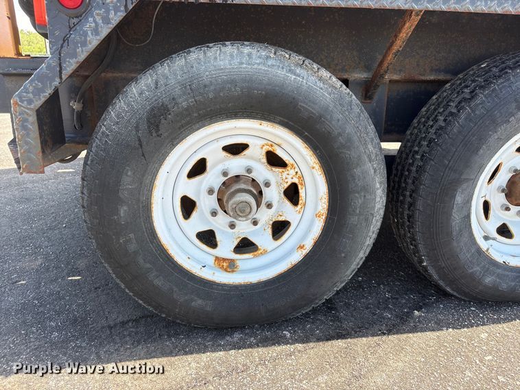image for item DO5240 2010 KM T2 asphalt recycler