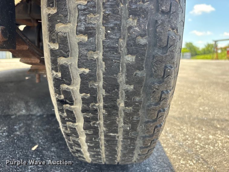 image for item DO5240 2010 KM T2 asphalt recycler