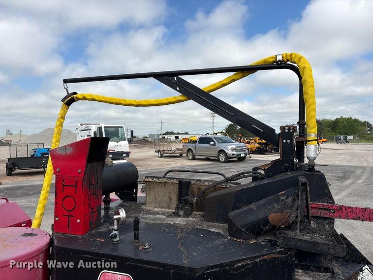 image for item DO5241 2015 Cimline Magma 150 melter applicator
