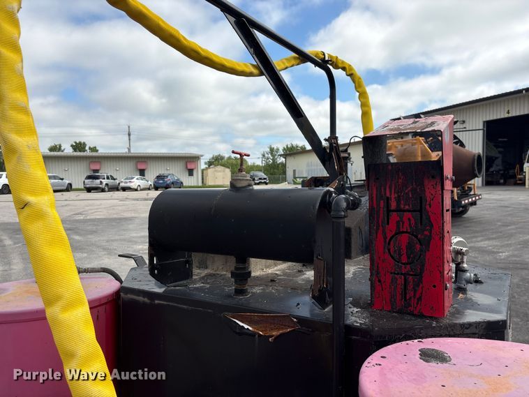 image for item DO5241 2015 Cimline Magma 150 melter applicator