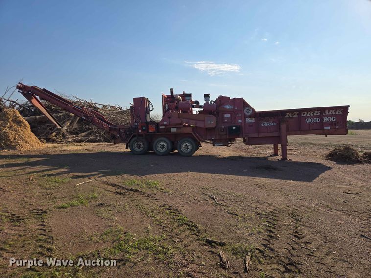 image for item DP8923 Morbark Woodhog 4600 wood chipper