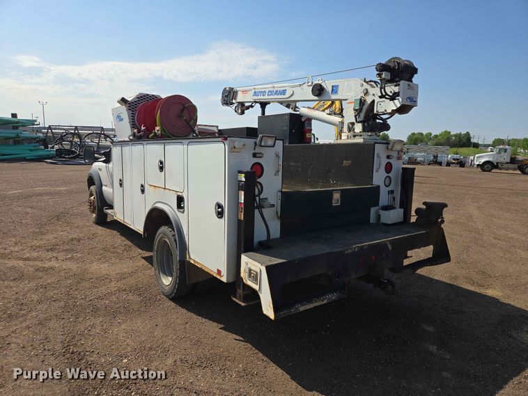 image for item DP8924 2007 Ford F550 XL Super Duty utility / service truck