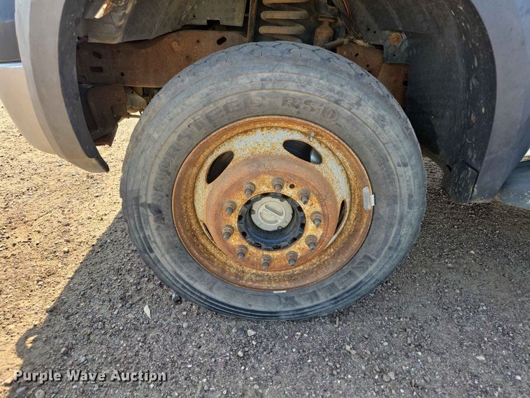 image for item DP8924 2007 Ford F550 XL Super Duty utility / service truck