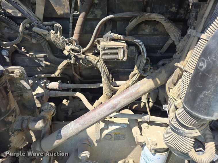 image for item DP8926 2006 Peterbilt 357 ready mix truck