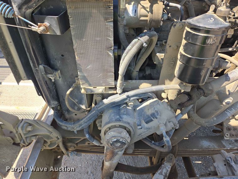image for item DP8926 2006 Peterbilt 357 ready mix truck