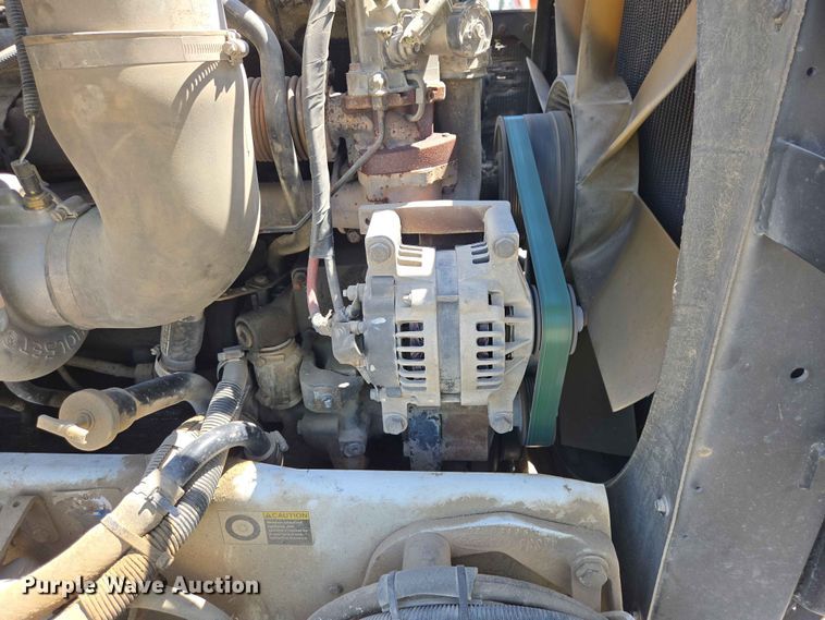 image for item DP8926 2006 Peterbilt 357 ready mix truck