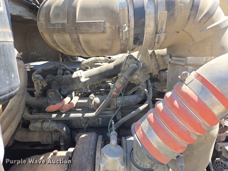 image for item DP8926 2006 Peterbilt 357 ready mix truck