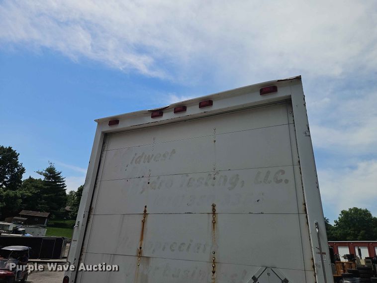 image for item DQ7790 2004 Kenworth T300 box truck