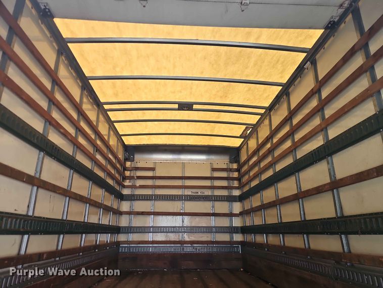 image for item DQ7790 2004 Kenworth T300 box truck