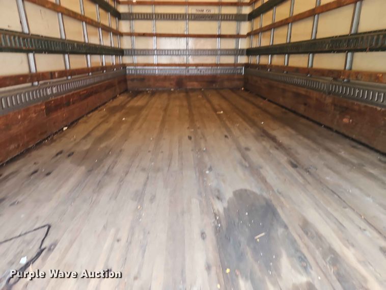 image for item DQ7790 2004 Kenworth T300 box truck