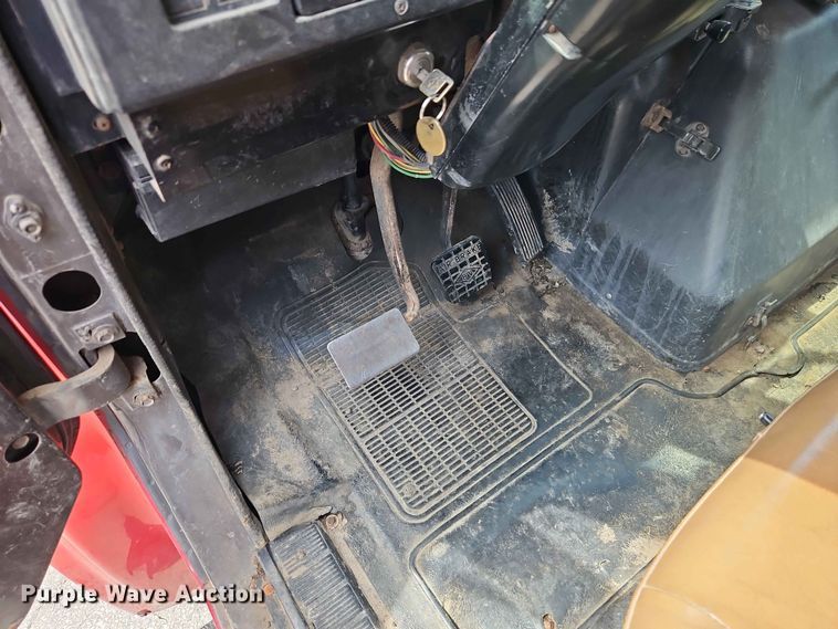 image for item DQ7791 1993 International 4900 dump truck