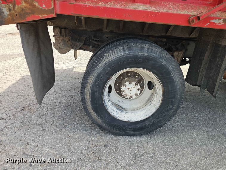 image for item DQ7791 1993 International 4900 dump truck