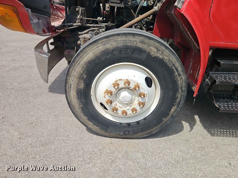 image for item DQ7791 1993 International 4900 dump truck
