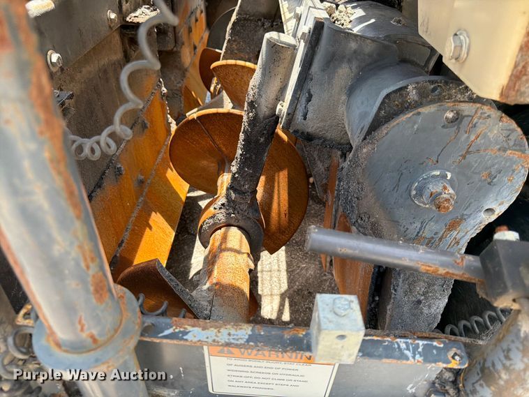 image for item DQ7792 Ingersoll-Rand PF-4410 paver