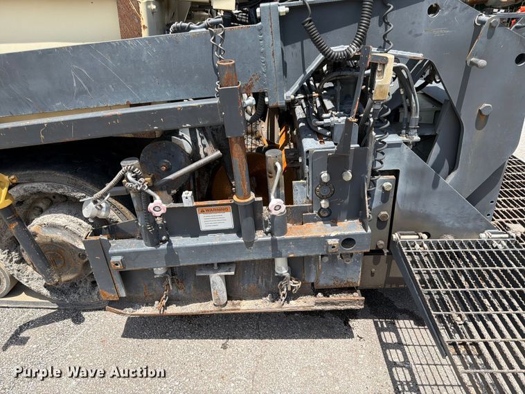 image for item DQ7792 Ingersoll-Rand PF-4410 paver
