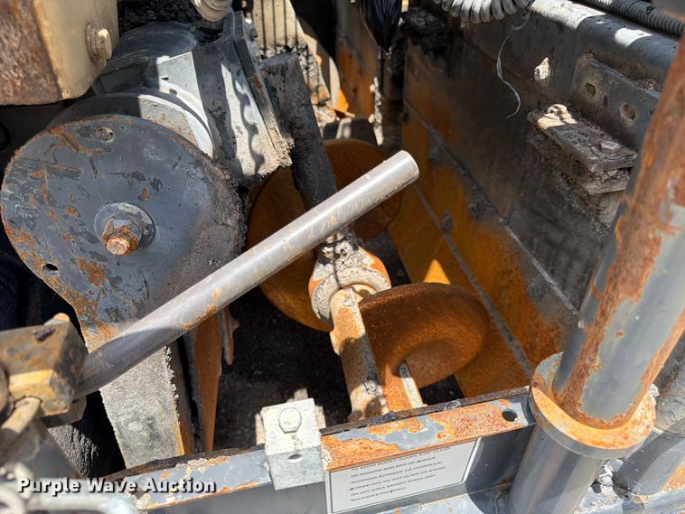 image for item DQ7792 Ingersoll-Rand PF-4410 paver