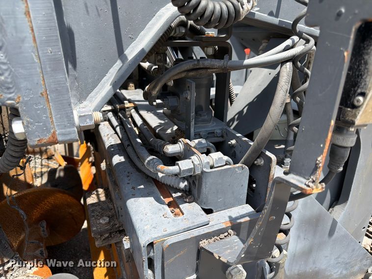 image for item DQ7792 Ingersoll-Rand PF-4410 paver