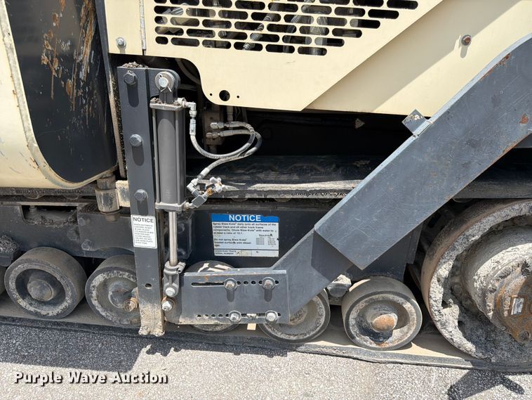 image for item DQ7792 Ingersoll-Rand PF-4410 paver