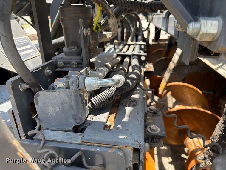 image for item DQ7792 Ingersoll-Rand PF-4410 paver