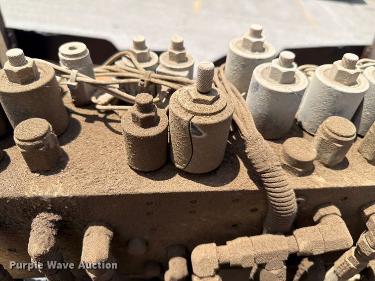 image for item DQ7792 Ingersoll-Rand PF-4410 paver