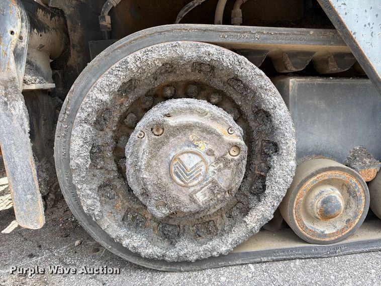 image for item DQ7792 Ingersoll-Rand PF-4410 paver