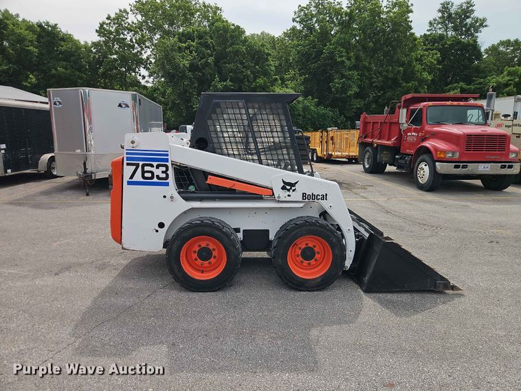 image for item DQ7793 1999 Bobcat 763 skid steer loader