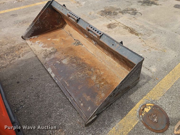 image for item DQ7793 1999 Bobcat 763 skid steer loader