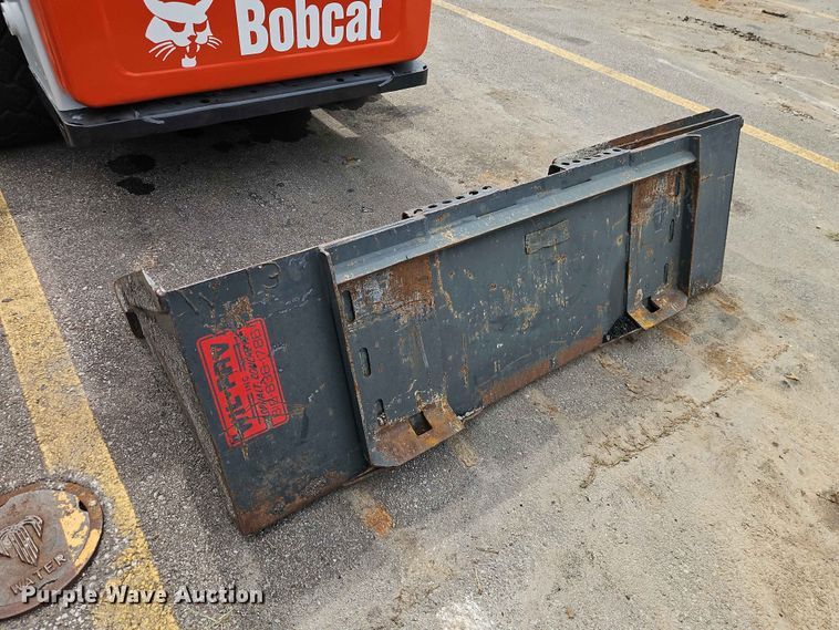 image for item DQ7793 1999 Bobcat 763 skid steer loader
