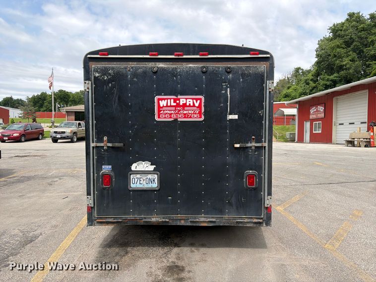 image for item DQ7794 2002 Forest River CMN035422 enclosed cargo trailer