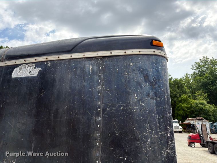 image for item DQ7794 2002 Forest River CMN035422 enclosed cargo trailer