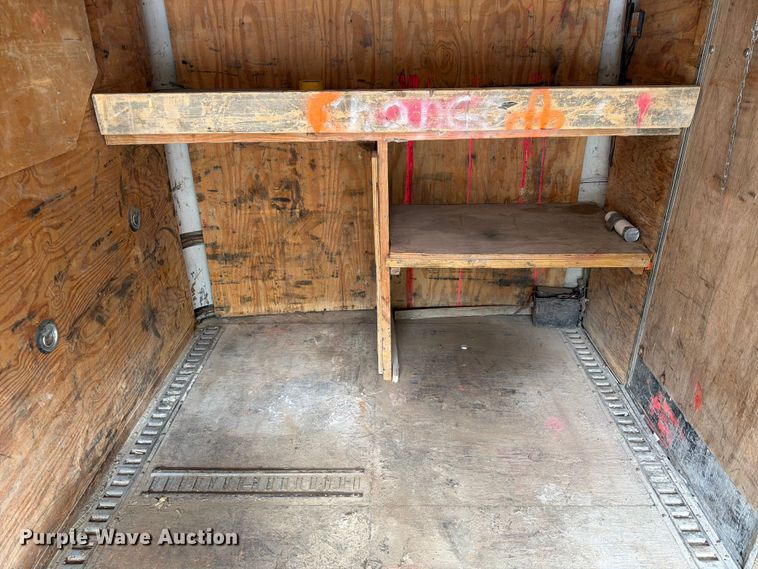 image for item DQ7794 2002 Forest River CMN035422 enclosed cargo trailer
